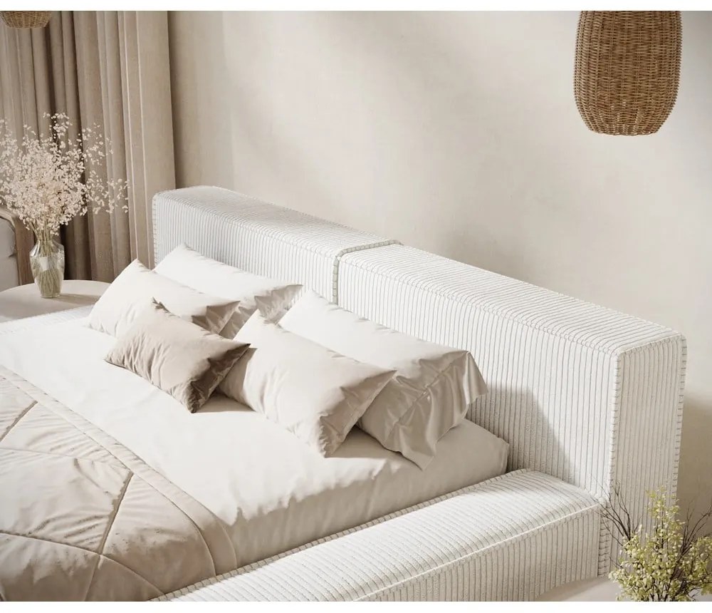 Kremowe tapicerowane łóżko dwuosobowe ze schowkiem ze stelażem 180x200 cm Voliera – Maison de Rêve