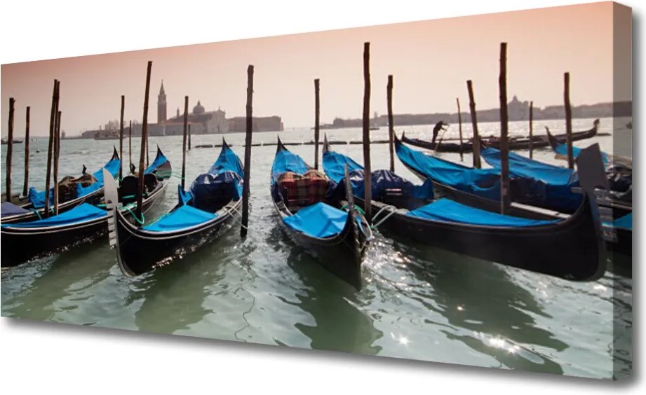 Zdjęcie na płótnie Przystań Łodzi nad Kanałem