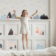 Naklejki na ścianę - Lisy i jeże w lesie