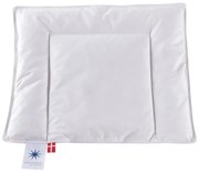 Poduszka dziecięca wypełniona pierzem 40x45 cm Capella Baby – Universe of Sleeping