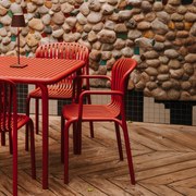 Krzesło ogrodowe z podłokietnikiem Brene Retro Red FERNE