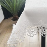 Obrus z gipiurą na środku i brzegach prostokątny biały 80x140 cm