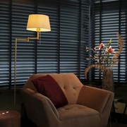 Klasyczna lampa podłogowa w kolorze brązu z regulowanym białym kloszem - Ladas Fix Rustykalny / Vintage Oswietlenie wewnetrzne