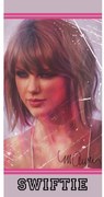 Różowy bawełniany ręcznik dziecięcy 70x140 cm Swiftie – Jerry Fabrics