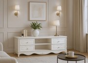 Elegancka szafka pod telewizor Odile, wymiary 180x47x58 cm, kolor ecru. Szafka rtv ma ozdobne fronty, cokół z motywem róży. Meble w stylu francuskim.