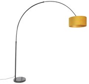 Lampa łukowa czarna z abażurem z weluru w kolorze ochry z dodatkiem złota 50 cm - XXL