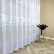 Firana żakardowa biała w róże podkład deszczyk - wys. 250 cm