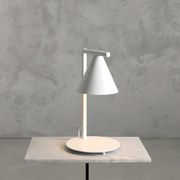 Nowoczesna lampa o geometrycznym designie - Form