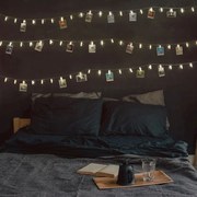 Przezroczysta girlanda świetlna LED w kształcie klamerek DecoKing Pin, 40 lampek, dł. 6,35 m