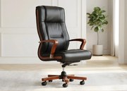 Klasyczny skórzany fotel do biura wygodny ze skóry naturalnej Ambassador. Podłokietniki i rama z drewna, skórzana tapicerka dostępna w kolorach czarnym, brązowym i kremowym. Meble klasyczne gabinetowe.