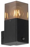 Lampa ścienna zewnętrzna czarna IP44 z czujnikiem zmierzchu do świtu - Denmark
