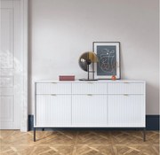 Komoda Elegancka DomoHome NOVA – 154x83x39cm, fasada Geriffelt, złote uchwyty, uniwersalny design, 3 szuflady i 3 drzwi, Biała rama