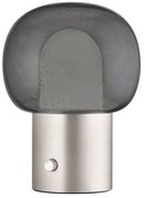 Aluminiowa lampa stołowa LED w kolorze srebra ze szklanym kloszem (wysokość 32 cm) Iris – Blomus