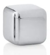 Zestaw 4 nierdzewnych kostek chłodzących w sakiewce Blomus Lounge