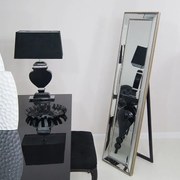 Lustro stojące w lustrzanej ramie, szlifowane fazą.164x44cm