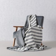 Koc Cosy Home 150x200cm Gray Stripes