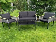 Mały zestaw mebli na balkon komplet aluminiowy na taras 2 fotele sofa szklany stolik