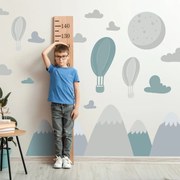 Naklejki na ścianę - Szaro - niebieskie balony nad wzgórzami