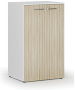 Szafa biurowa z drzwiami PRIMO WHITE, 3 półki, 800 x 640 x 1335 mm, biały/dąb naturalny