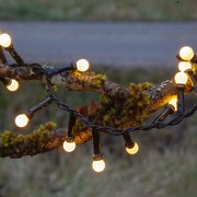 Lampki 300 kulek LED w ciepłym kolorze