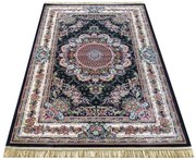 Tradycyjny dywan z wzorami A2-R70