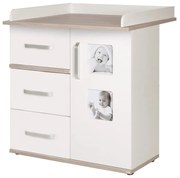 Biała wysoka komoda dziecięca w dekorze wiązu z przewijakiem 94x102 cm Moritz – Roba