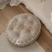 Pikowany puf paryski w różnych kolorach