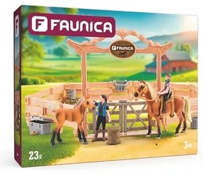 Faunica Ujeżdżalnia z końmi