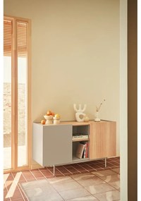 Beżowo-naturalna niska komoda w dekorze dębu 130x78 cm Otto – Teulat