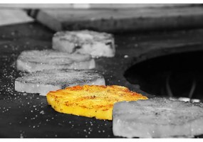 Brązowy grill zewnętrzny na węgiel Remundi Carus S, ø 62 cm