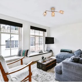 Trzyramienny żyrandol ze złotymi kloszami T5-R79