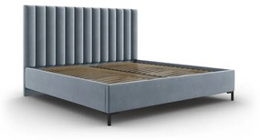 Jasnoniebieskie tapicerowane łóżko dwuosobowe ze schowkiem i stelażem 200x200 cm Casey – Mazzini Beds