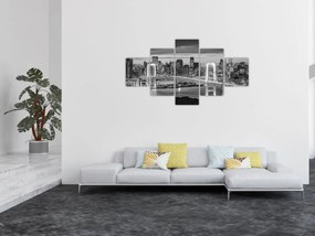 Obraz - Czarno-białe duże miasto (125x70 cm)