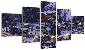 Obraz - górskie zimowe miasteczko (125x70 cm)