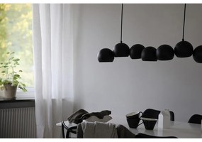 Czarna lampa wisząca z metalowym kloszem Cupolo – Markslöjd