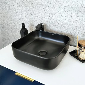 Umywalka ceramiczna nablatowa  kwadratowa czarna bez otworu na baterię 39 x 39 cm ALIZMA z rantem typu Slim