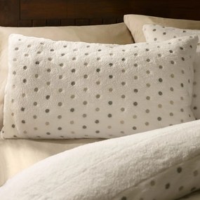 Kremowa pościel dwuosobowa z mikropluszu 230x220 cm Cosy Spot – Catherine Lansfield