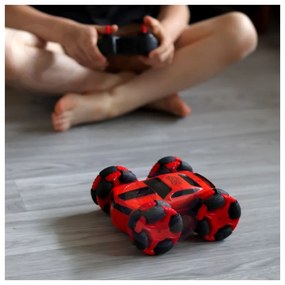 Woopie zdalnie sterowane auto rc akrobata rotacja 360 z pilotem 2,4 ghz