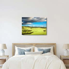 Obraz - Zielony krajobraz ze wzgórzami (70x50 cm)