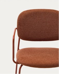 Metalowe krzesło z podłokietnikami w kolorze terakoty Meli – Kave Home