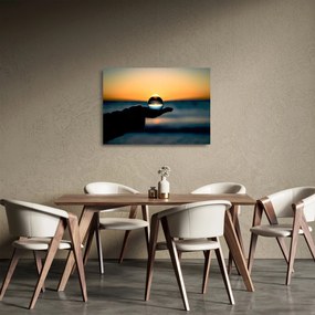 Obraz na szkle - szklane kule w dłoni (70x50 cm)
