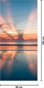 Fototapeta na drzwi - Promienie Słońca nad plażą Dayton (95x205cm)