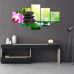 Obraz kamieni do masażu i storczyków na wodzie (125x70 cm)