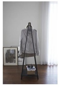 Czarny metalowy stojak na ubrania Tower – YAMAZAKI