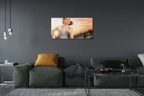 Duży obraz na płótnie Kobieta na Tle Nieba