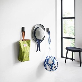 Czarne ścienne metalowe haczyki zestaw 3 szt. Tower – YAMAZAKI