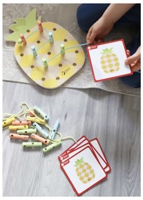 Classic world wooden threader pineapple pegs 21 pcs.