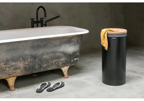 Metalowy kosz na pranie w kolorze matowej czerni 35 l – Brabantia