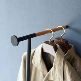 Czarny metalowy wieszak ścienny 38,5 cm Tower – YAMAZAKI