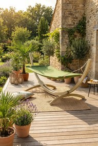 Zielony hamak na taras z drewnianym stelażem B2-Z66